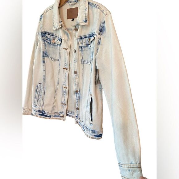 BBJ L.A. Sz M NWT Urban Wear Blue LightWash The Future is Ours Denim Jacket - Picture 3 of 7